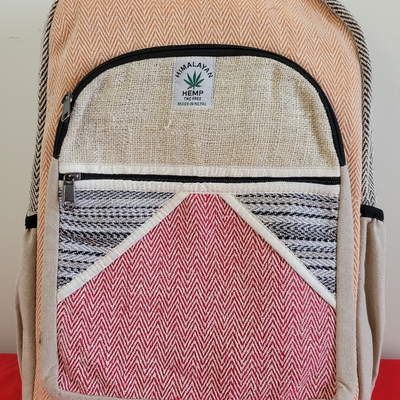 MOVING SALE FINAL PRICE Handmade Hemp & Cotton Patchwork Back… - Picture 4 of 7